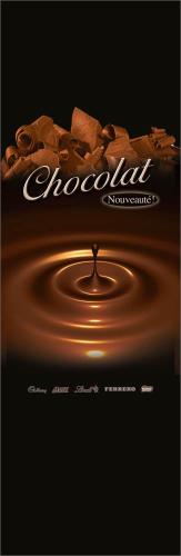 Présentoir chez Couche-Tard