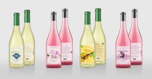 Étiquettes d’une gamme de vin du vignoble Souffle de vie à Senneterre